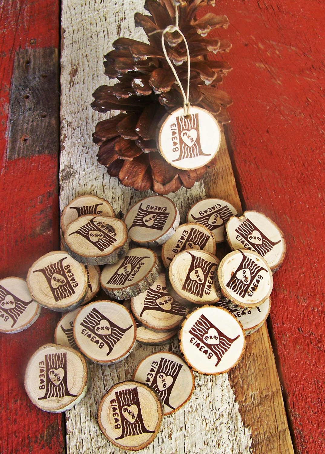 Custom Wedding Favor Tree Stump  Wood Gift Tags  50 Tags
