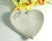 MOM Heart Trinket Dish in White Satin Glaze / Ring Dish / Handmade Stoneware Clay / Mother's Day Gift