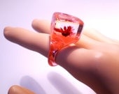 Vintage Ring Art Deco Machine Age LUCITE Acrylic Pink Clear Pop GRAPHIC Block SZ 5 60s Hippie Retro Modern