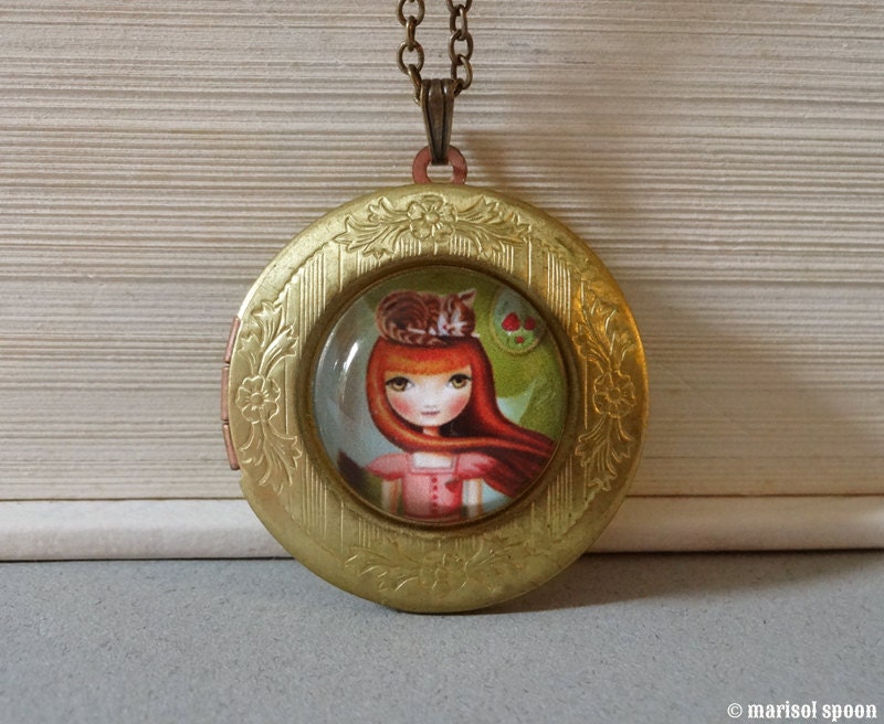 Locket cat and girl Abigail locket