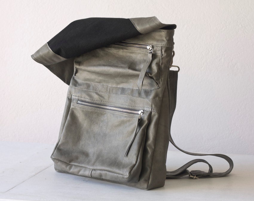 Grey mens messenger bag  and Backpack Bag in genuine leather