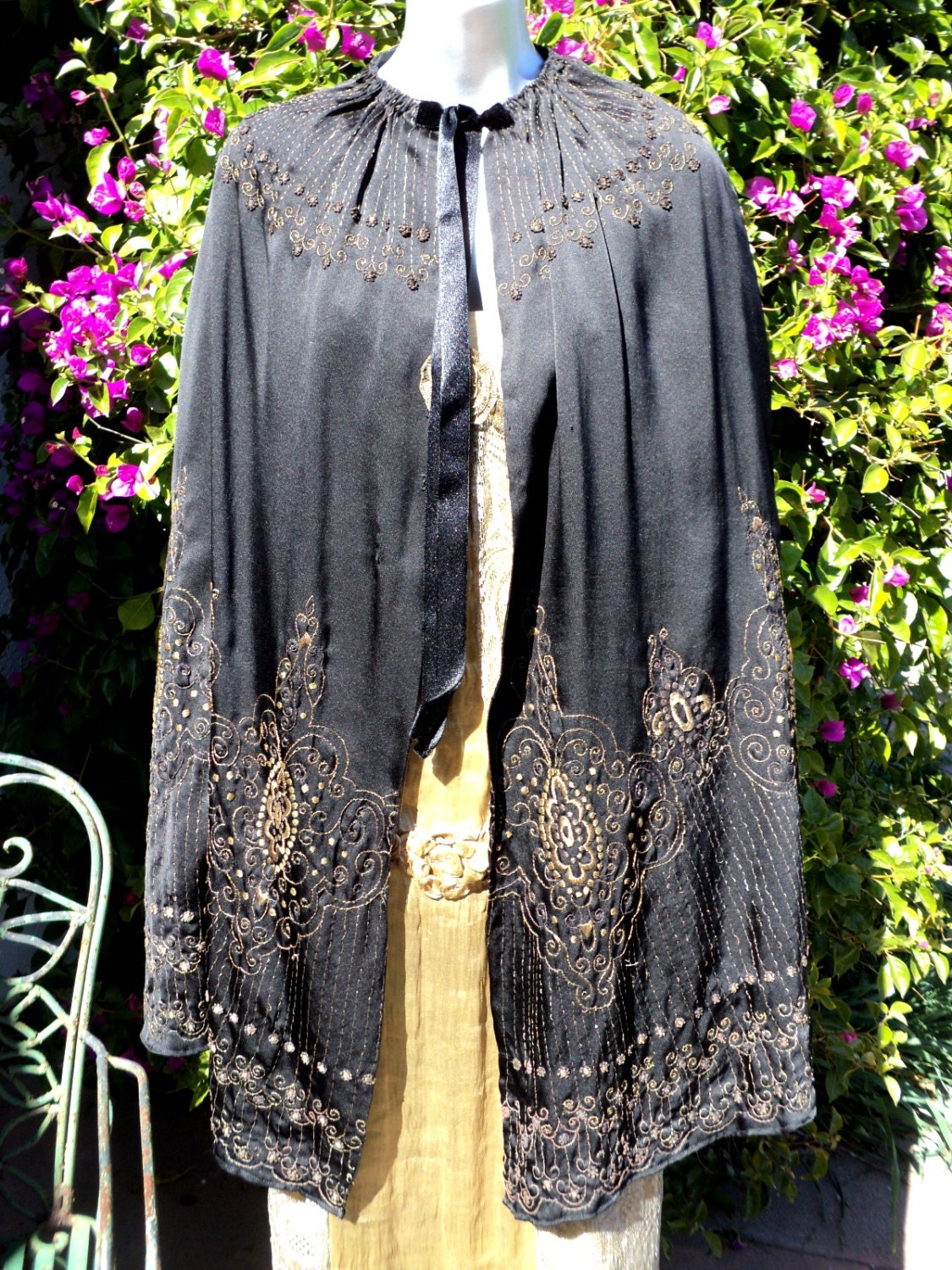 Victorian Metallic Embroidered Silk Cape French 1890s Steampunk Antique Rare Wearable