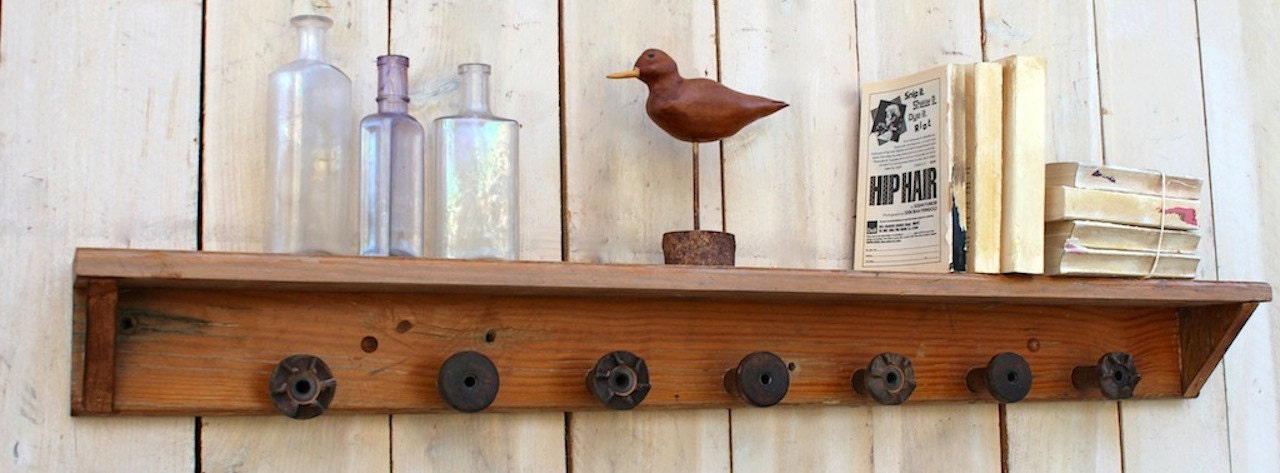 Rustic Shelf - Reclaimed Wood, Wooden - Farmhouse Chic - French Cottage, Home Decor - 20 Inches 3 Antique Spool Hooks