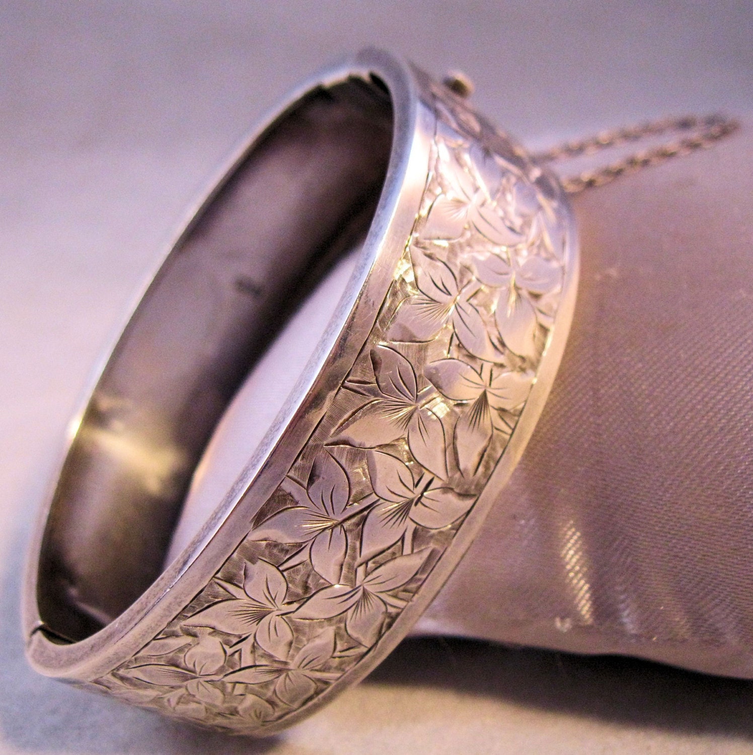 1885 Birmingham Sterling Bangle Bracelet Hinged Engraved Ivy English Antique William James Dingley