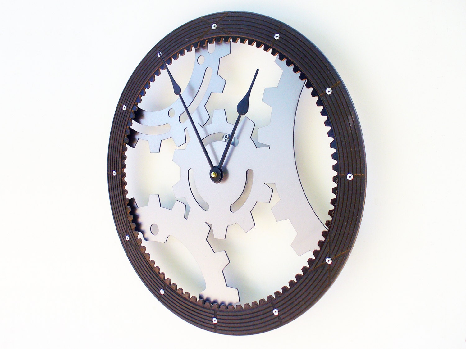 Drive Shaft III Modern Wall Clock (Large)