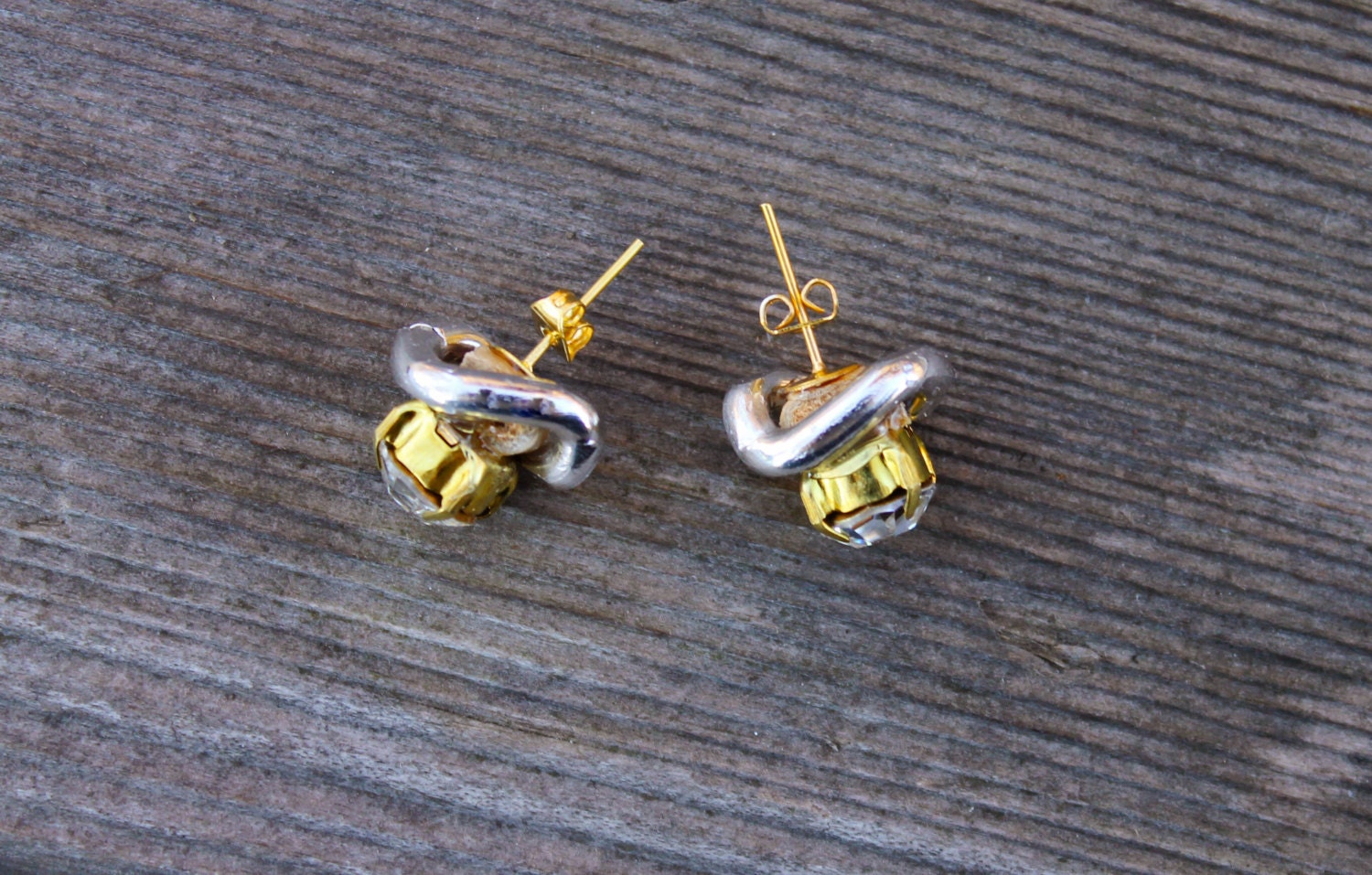 Chain Link Stud Earrings