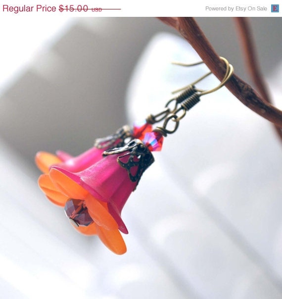 ON SALE Fuchsia and Orange Lucite Flower Earrings