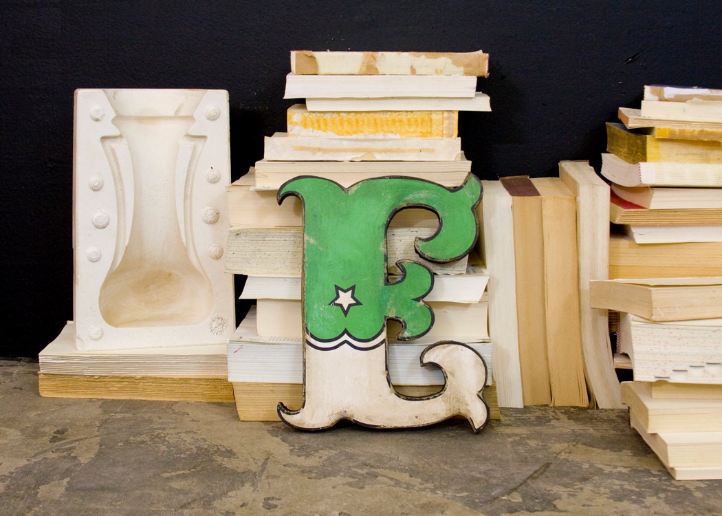 Carnival Style Wood Letter E Green and White