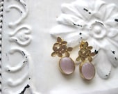 Light Pink Wide Hammered Gold Bezel Three Flower Gold Pendant Earrings Bridesmaids Wedding Party Bride