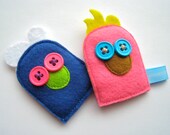 Odd Couple Plush Felt Finger Puppets - Blue and Pink Felt Finger Puppets