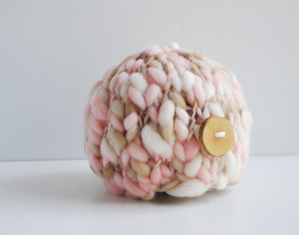 Handspun Merino Newborn Button Beanie in Vintage Neapolitan