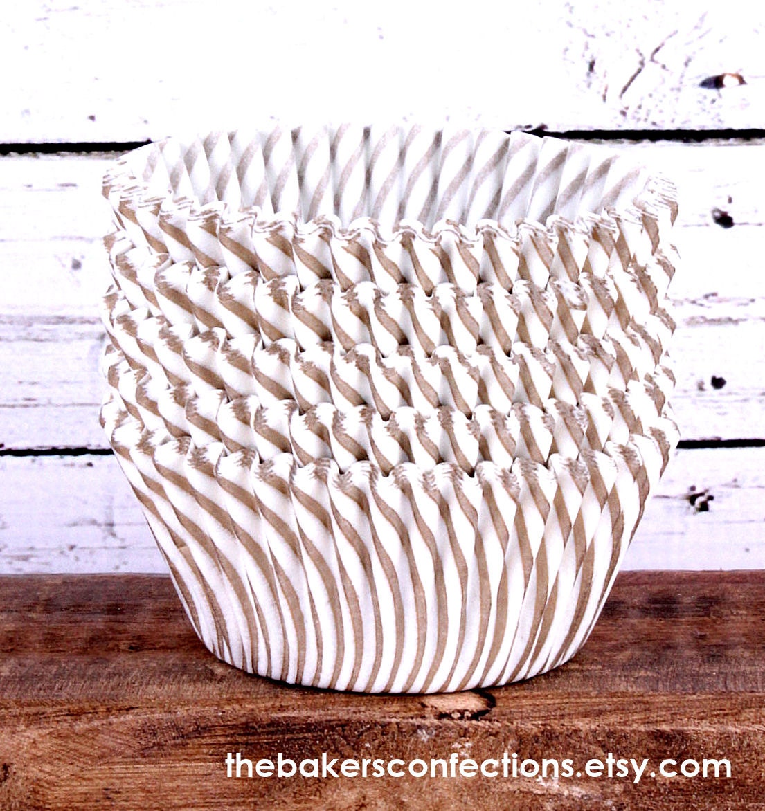 Thin Gold Stripe Cupcake Liners, Baking Cups (50)