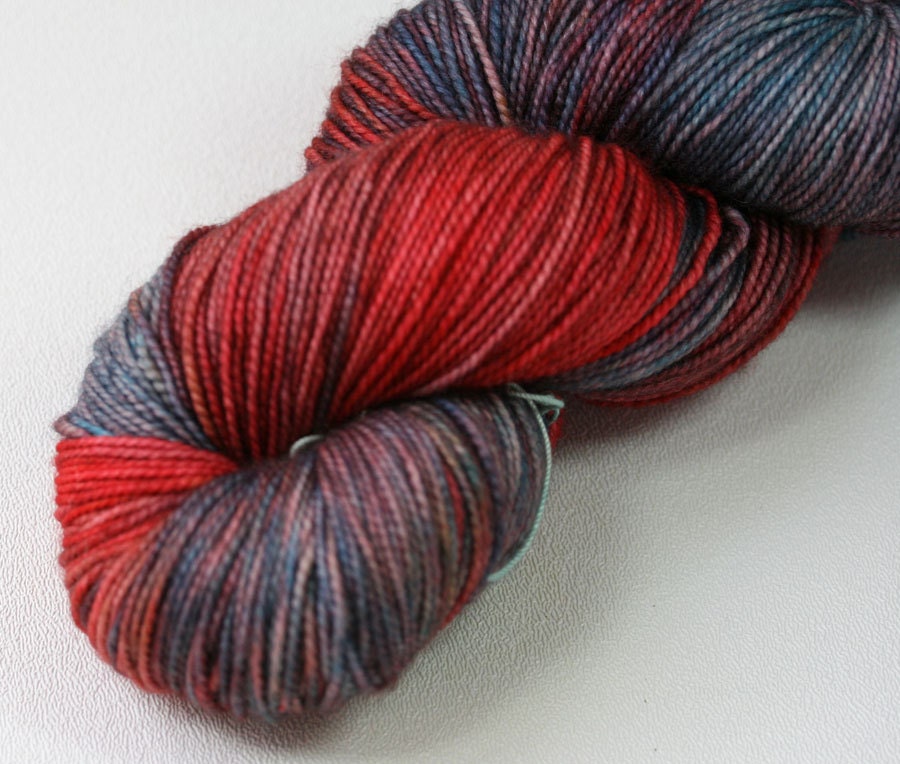 Galapagos - Aneirin Sock yarn hand dyed merino cashmere - 100g