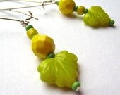 Frida Kahlo earrings, folk art inspired, green and yellow glass beaded earrings