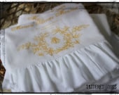Floursack,Tea Towel, Cottage, Shabby Chic,French, Farmhouse (Maison Bee Pollen)