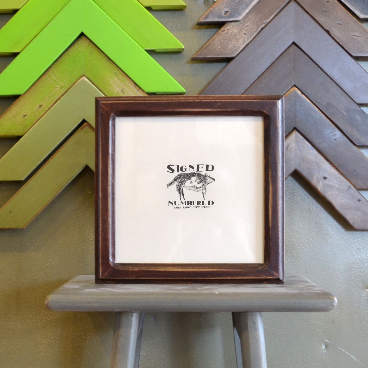 7x7 Square Picture Frame in Double Cove Style with Vintage Mahogany Finish