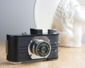 Camera, Working Argus A, Art Deco Gem