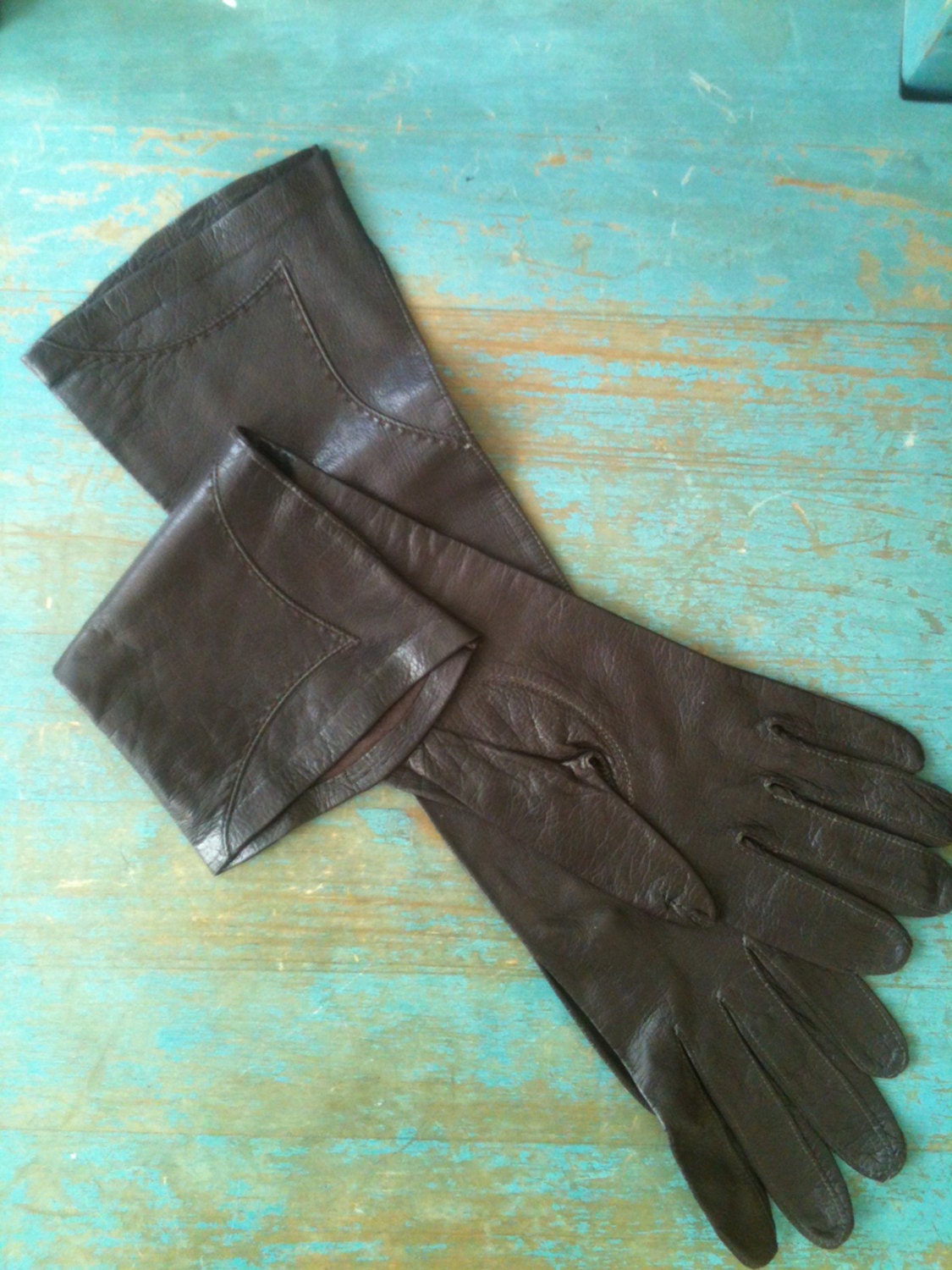VINTAGE deep oxblood leather elbow opera length gloves XSMALL