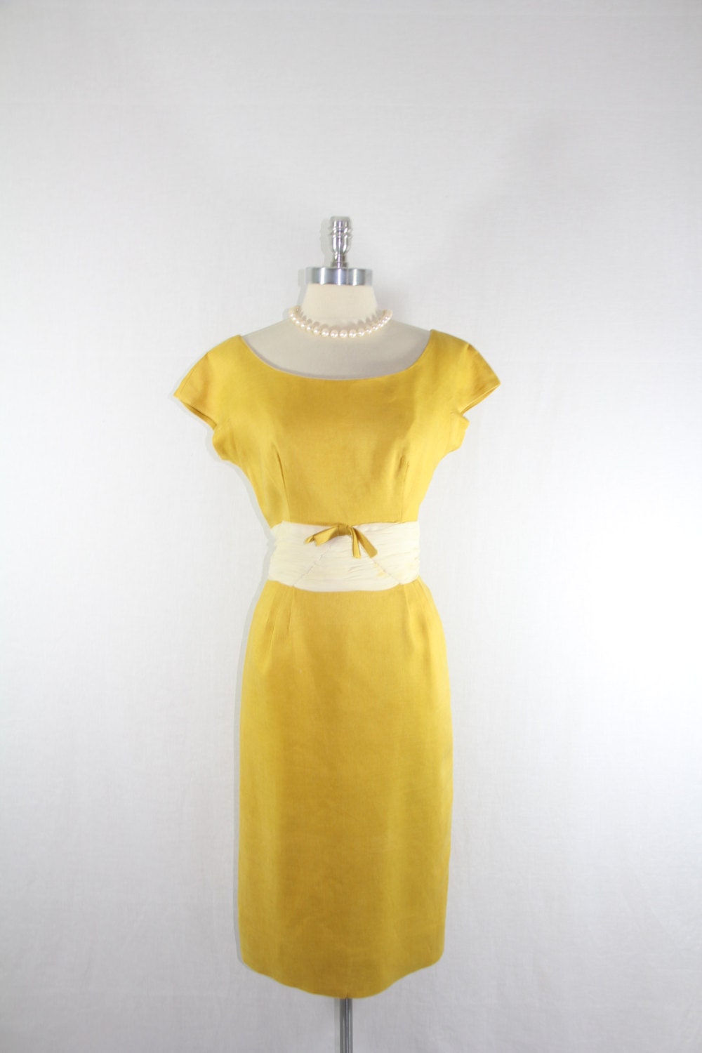 1950s Vintage Dress - Mustard Linen Wiggle Frock
