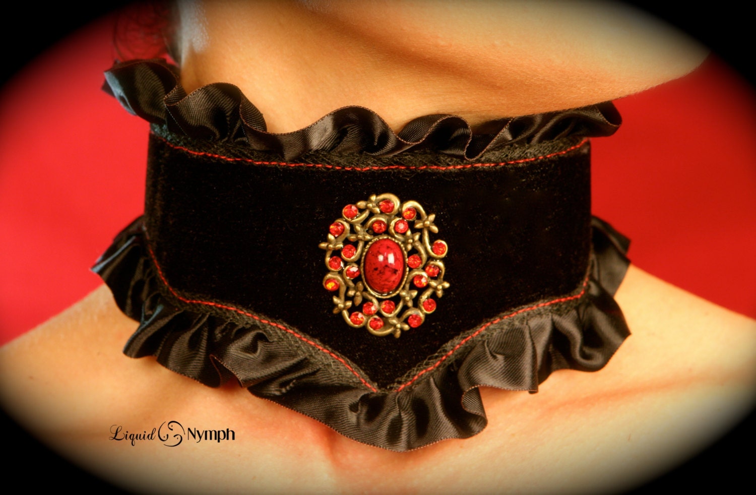 Liquid Nymph- COUNTESS BATHORY Velvet, Leather and Satin Mistress Choker