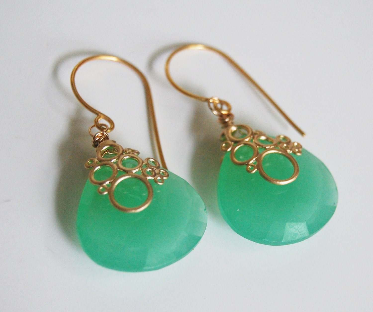 Chryso Chalcedony Quartz Dangle Drop Earrings