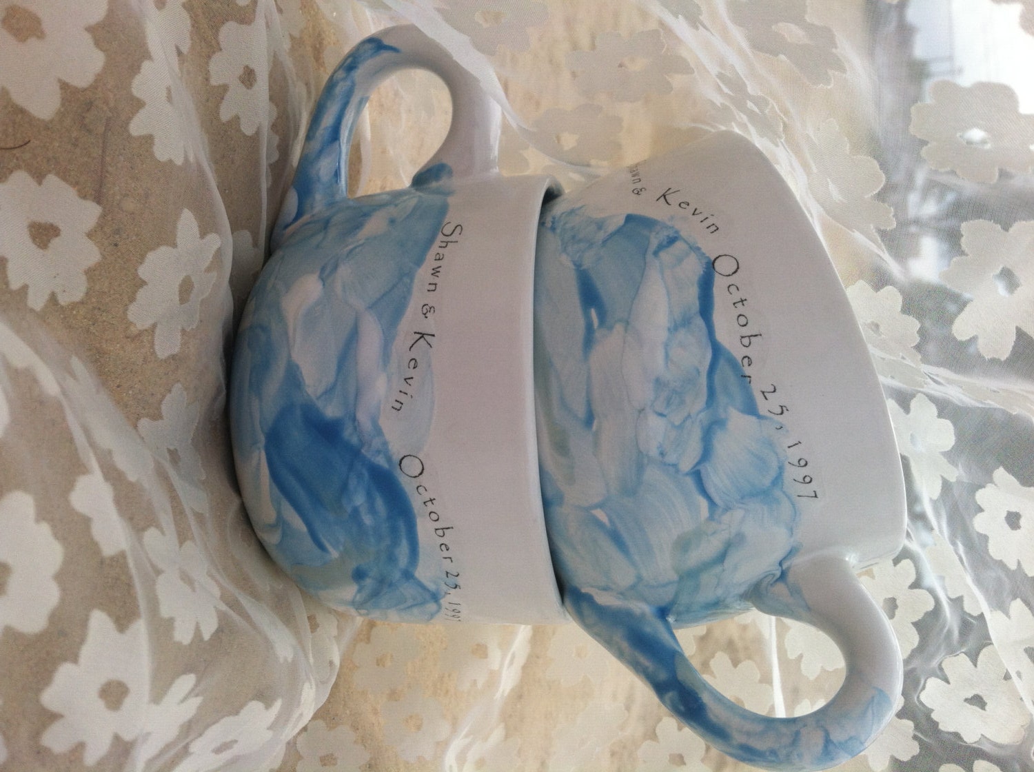 Personalized Wedding Gift, Anniversary Gift, Serving, Ocean, Sea, Sea shell, Couples gift, Beach (2 MUGS ONLY)