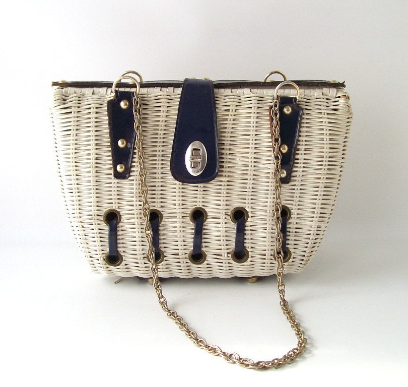 vintage basket purse white navy blue nautical preppy chain womens fashion accessories accessory ladies retro mid century