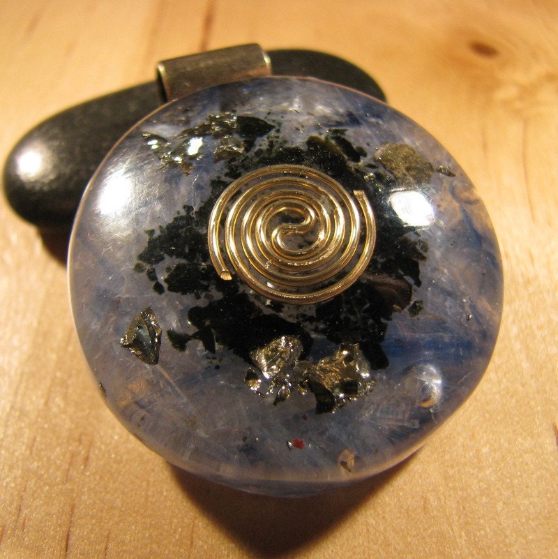 Blue Kyanite and Black Tourmaline Orgone Pendant