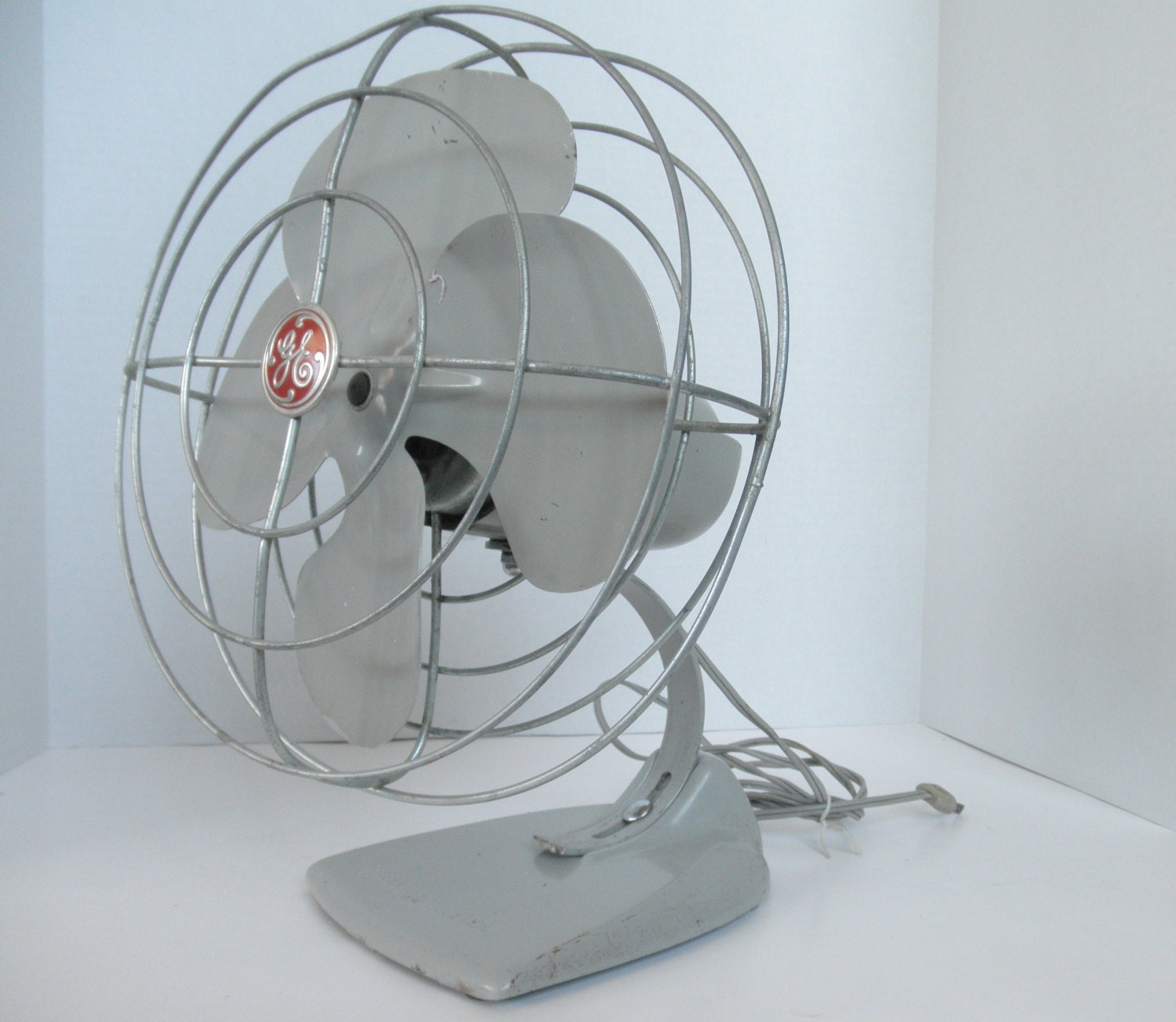 Oscillating GE Fan. Art Deco Style. Gray