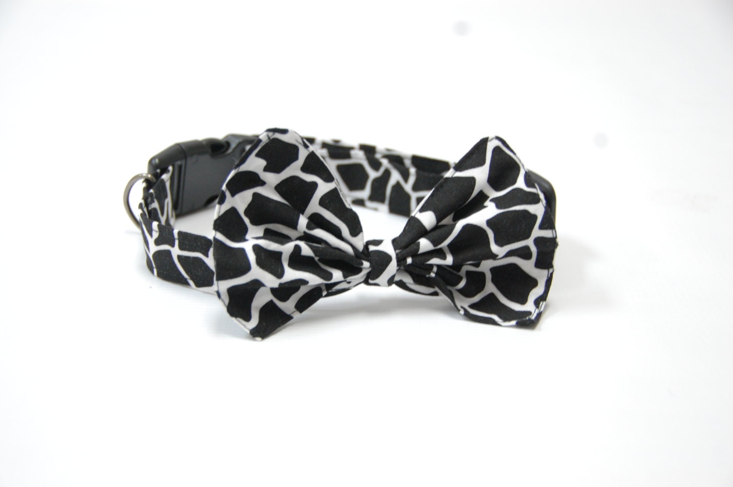 Dog Collar Bow Tie Sewing Pattern - 4 sizes
