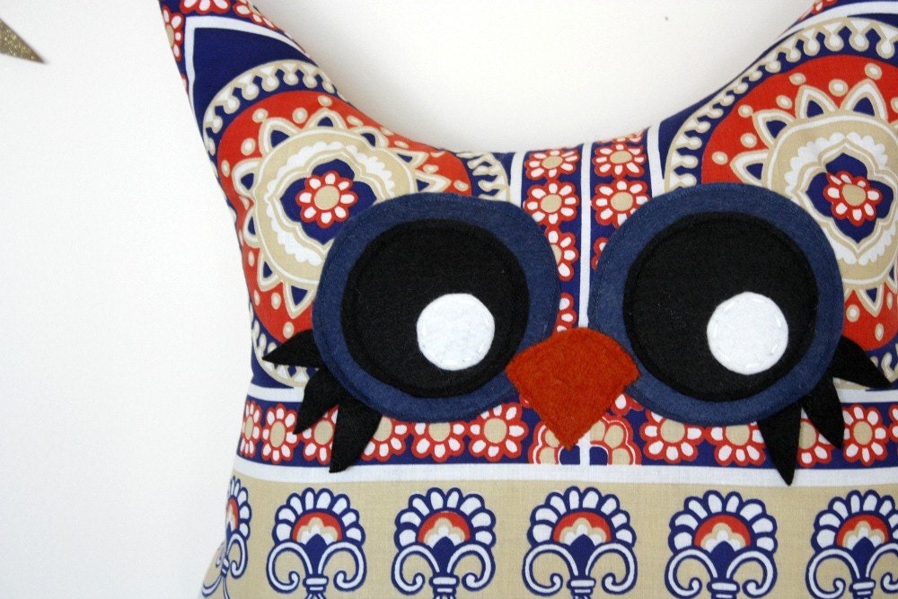owl pillow plush, handmade owl, owl decor, home decor, owl decorative pillow, stuffed animal