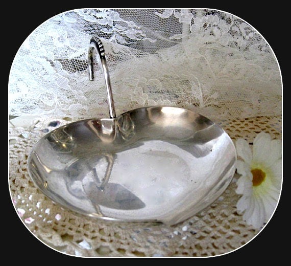 Vintage Silver Dish, Ring Dish Trinket Dish Candy Dish Serving Dish Silver Tray Heart Dish Wedding Ring Holder Dish Home Decor Silver Plate