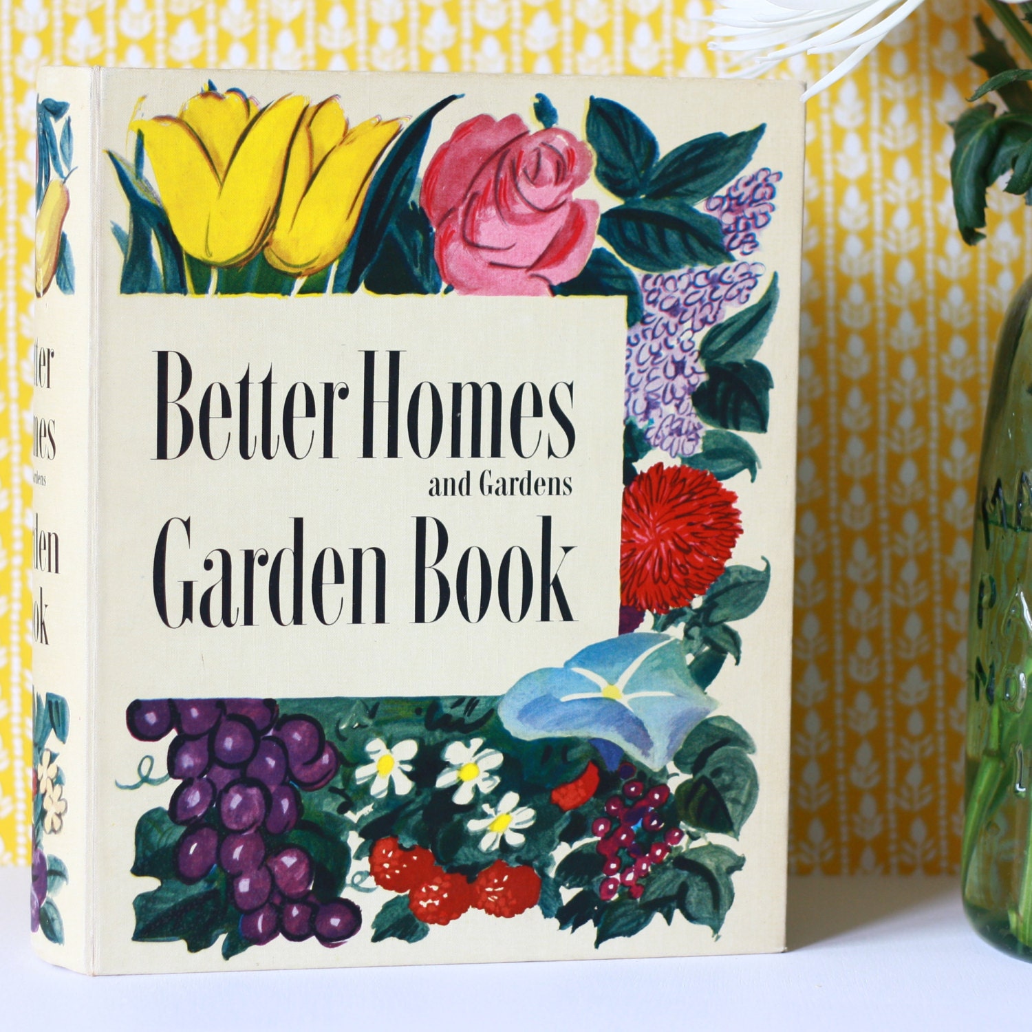 Vintage 1950s Better Home and Garden Book