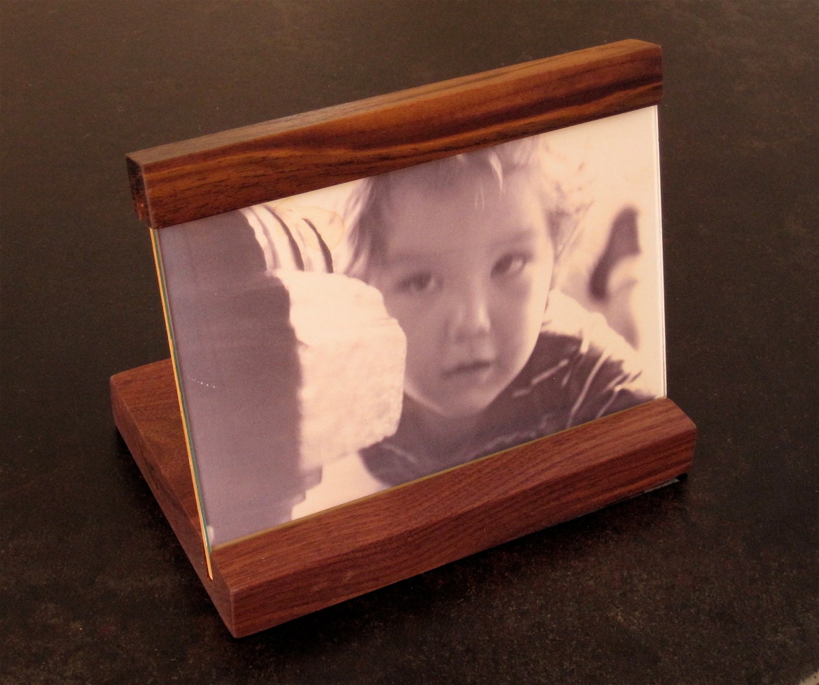 4 x 6 Landscape  Photo Frame in Walnut, Cherry or Maple
