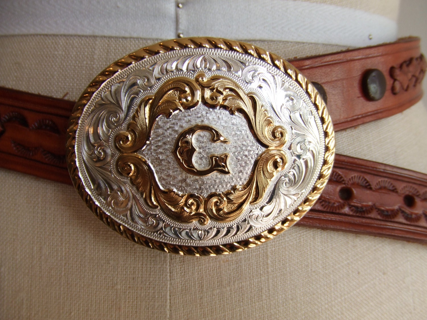Vintage 1970s western belt with silver plated and monogrammed 'G' buckle