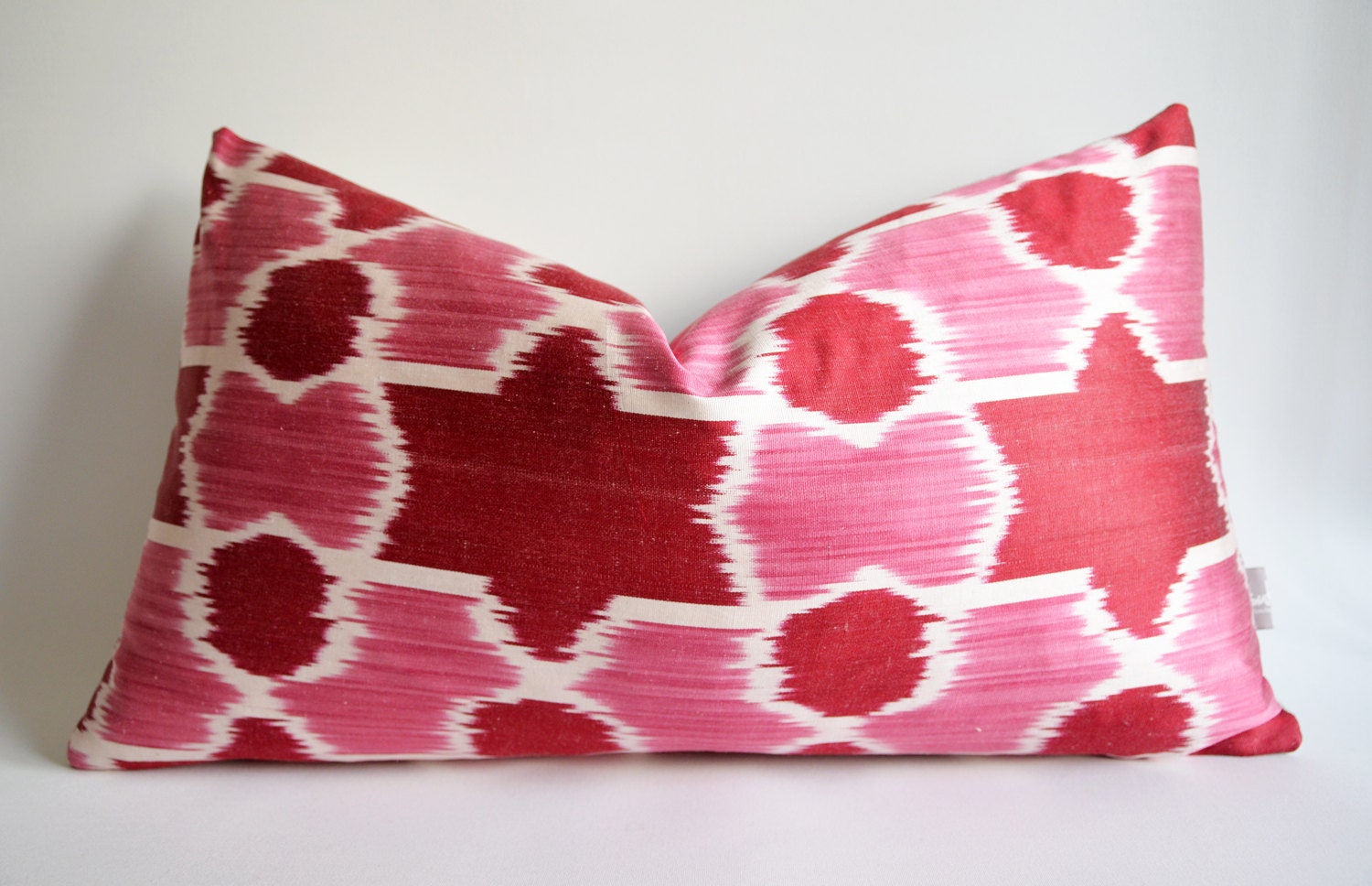 Sukan / Silk ikat Pillow Cover, Decorative Throw Pillow Covers - Chevron Ikat Throw - Pink Red Decorative Pillow Cover - Modern Boho Decor