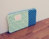 Medium Zippy Pouch - READY TO SHIP - Mint Tulips and Gray Dots