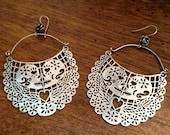 Day of the Dead Hoop Earring Arracadas - Enamorados