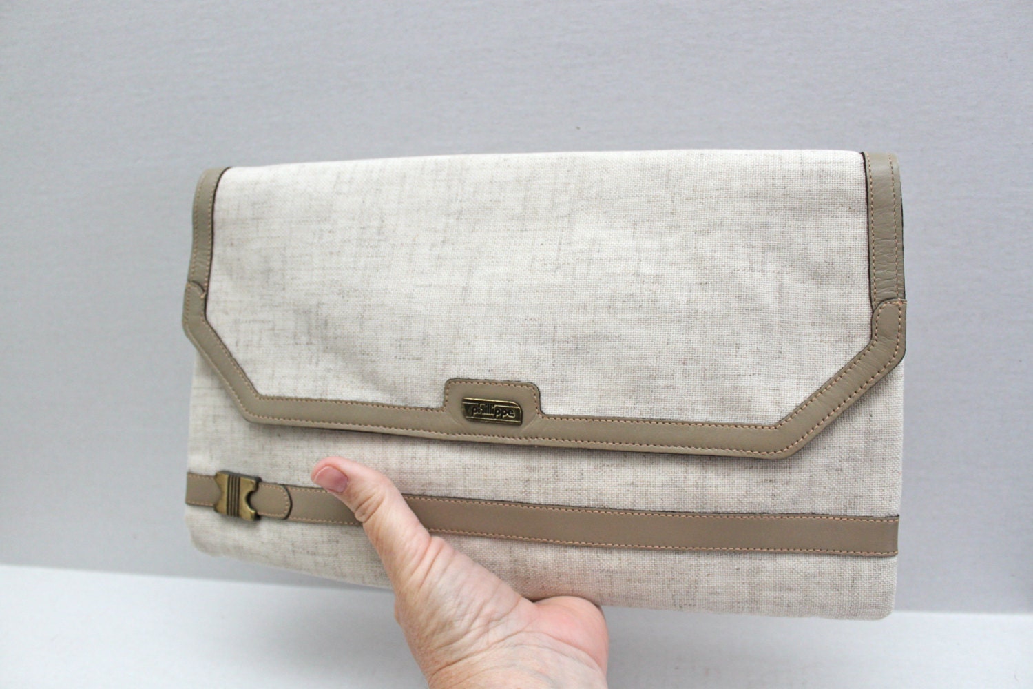 vintage linen & leather clutch // by Phillippe // nos