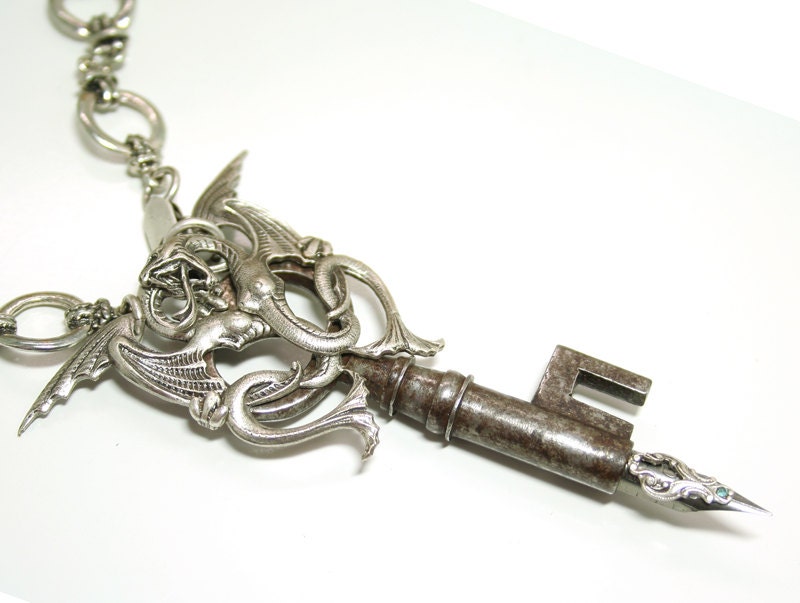 Steampunk Necklace Steampunk Jewelry Skeleton Key Jewelry Skeleton Key Pen Unique Silver Working Pen Vintage Style