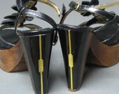 I've got to BOOGIE -- 1980s Disco black COACH shoes size 7 - high platform of wood and lucite logo