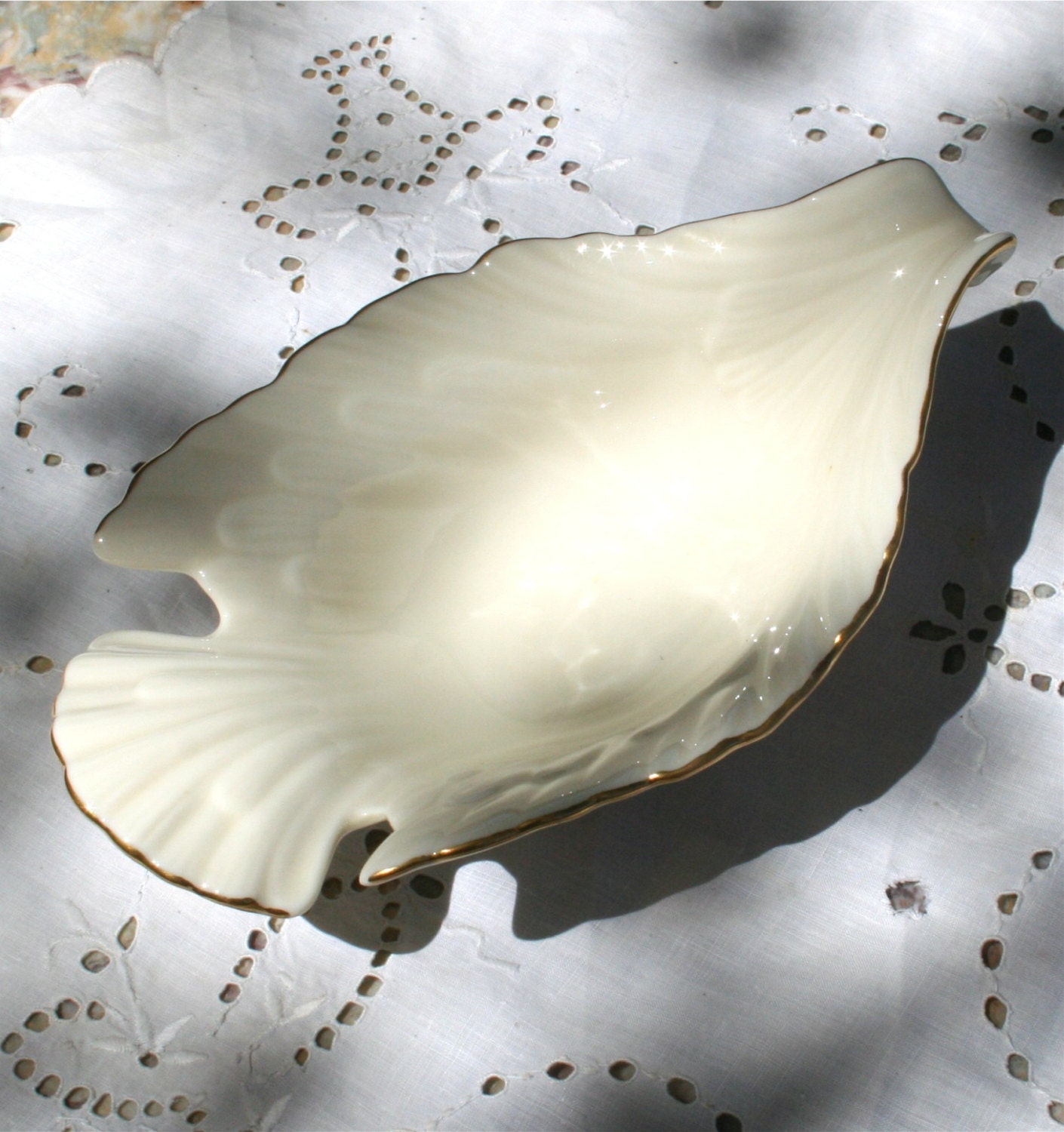 Vintage Lenox Cream Ivory  24K gold trimmed Dove Candy Serving Dish French Country Cottage Chic