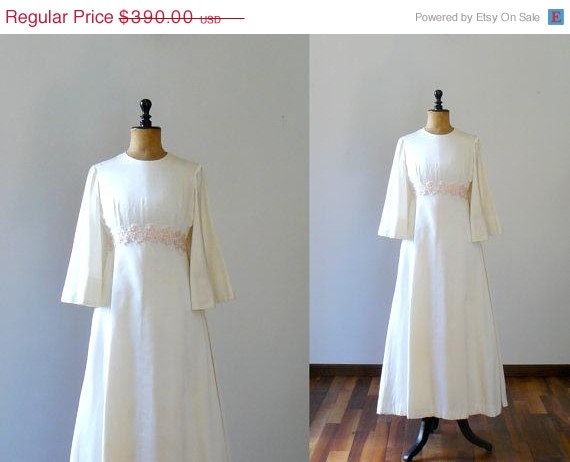 20% OFF SALE Vintage wedding dress. 1960s full length ivory satin dress. Mod wedding gown with underskirt