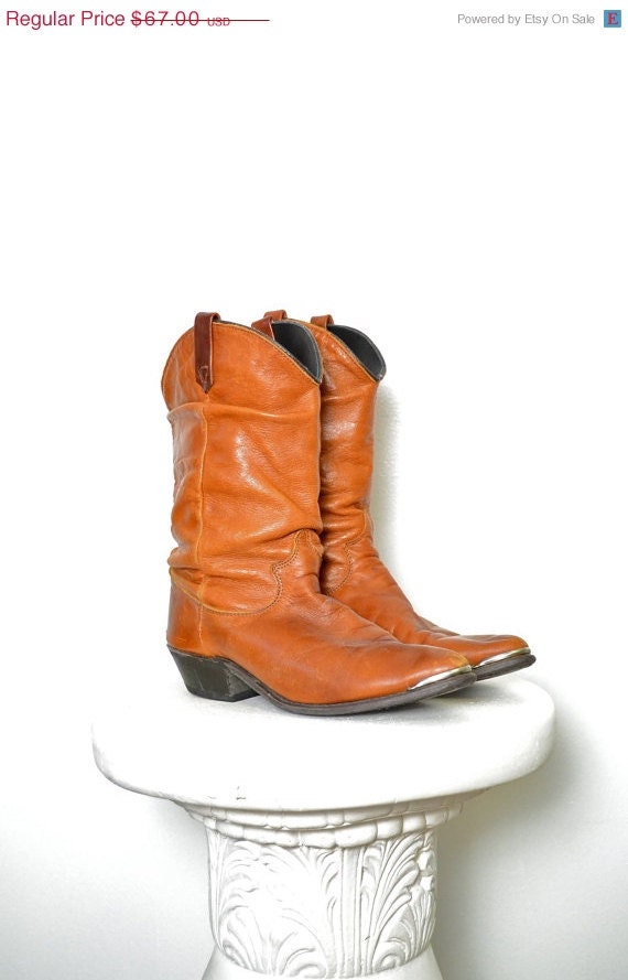 May Sale // 1970s Brown Cowboy Boots // 6 1/2