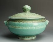 Handcrafted seafoam green soup tureen - casserole - 2.5 quart - 993