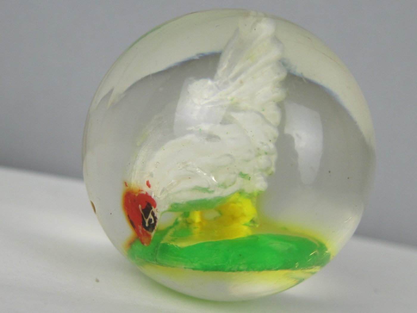CHICKEN - vintage 60s Chinese Sulphide Marble - made in Hong Kong
