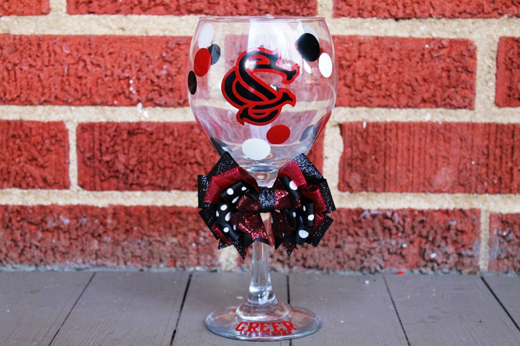 USC University of South Carolina Gamecocks Wine Glass College Sports Team NFL NFC Football Hockey Soccer Mlb Baseball Logo Ncaa Wine Glass
