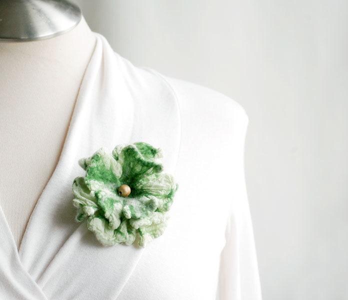 Hostess flower pin felt silk brooch nuno felted gift green emerald moss mint - gifts under 25 - CityCrochet
