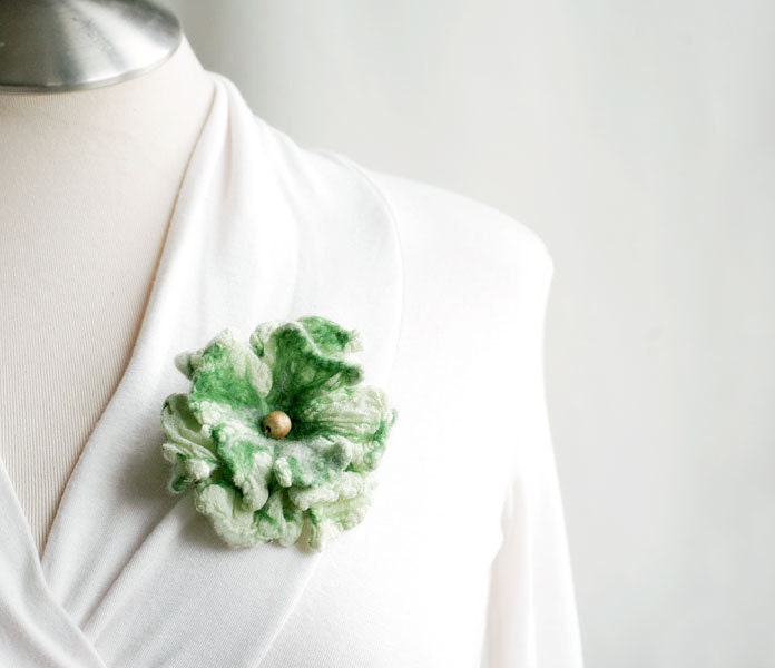 Hostess flower pin felt silk brooch nuno felted gift green emerald moss mint - gifts under 25