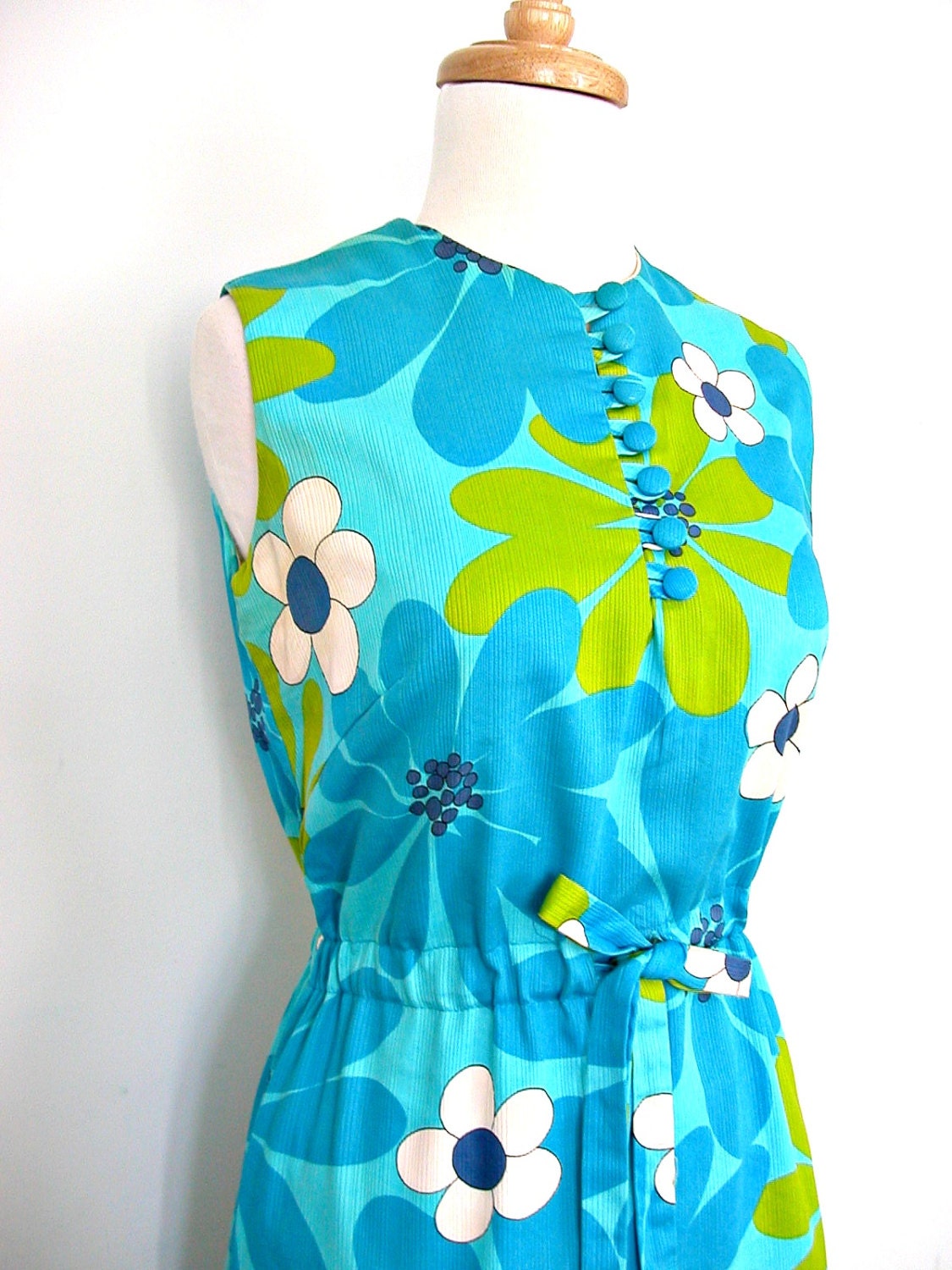 1960s Dress / 60s mod dress / womens sundress / mini dress / resort wear / summer dress / cotton dress / small